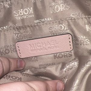 Michael kors purse